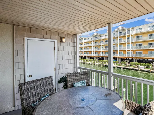 300 13th St #3, Ocean City, MD 21842