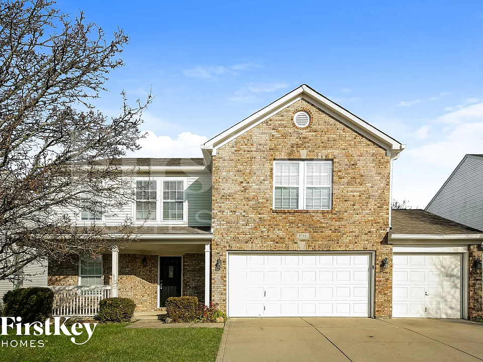 8744 Orchard Grove Ln