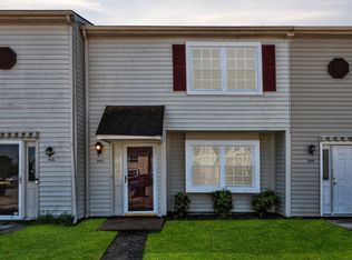 705 Spence Cir, Virginia Beach, VA 23462