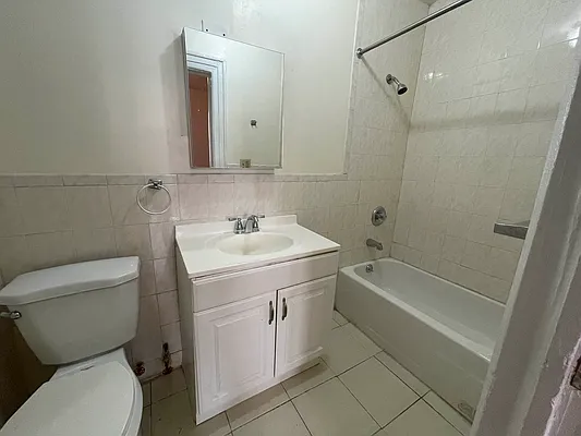 Rented by Best Apartments North Inc | media 22