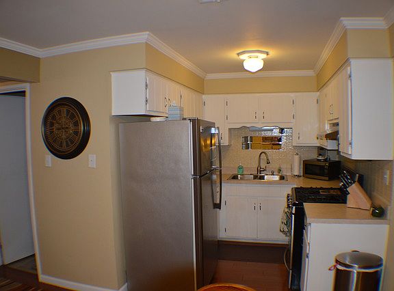 5th image of 11012 S Keating Ave APT 3D