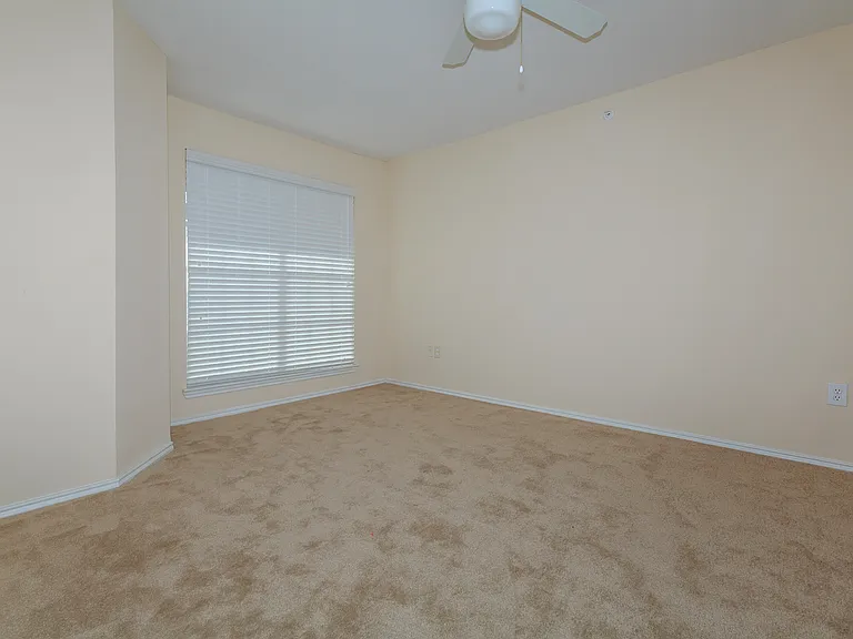 13695 Goldmark Dr — Photo 23