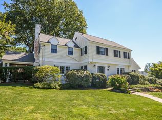 1 Oxford Rd, White Plains, NY 10605