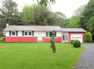 1100 Hilltop Rd, Myerstown, PA 17067