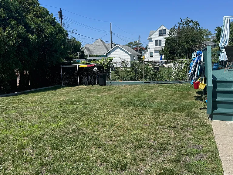 12 Elberon Ave — Photo 10