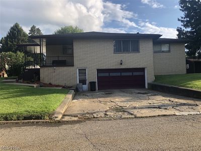 516 Shady Ln, Follansbee, WV, 26037