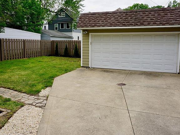 5th image of 1534 Lincoln Ave