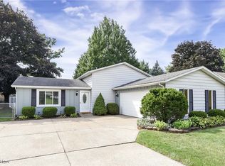6616 Allandale Dr, Amherst, OH 44001
