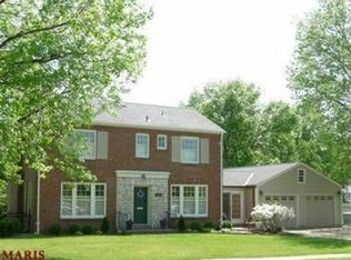 800 W Essex Ave, Saint Louis, MO