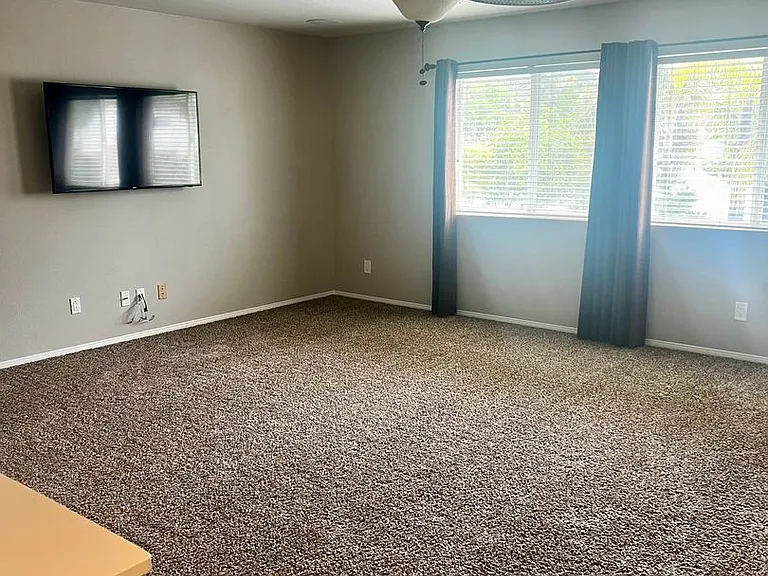 39644 Bayonne Pl — Photo 34