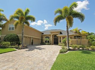 4943 Parkview Dr, Saint Cloud, FL 34771