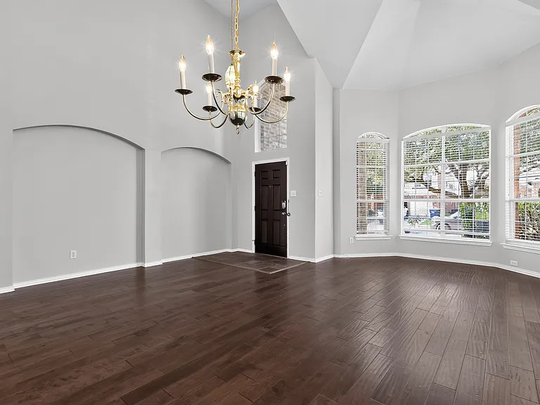 5416 Ridgepass Ln — Photo 3