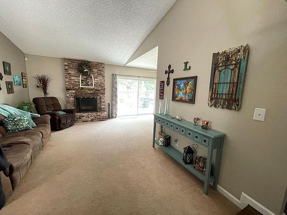 3rd image of 1364 Trailwood Ave