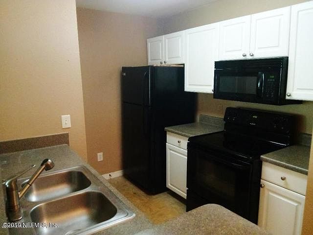 2nd image of 1717 County Road 220 APT 3404