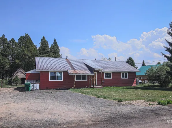 360 Halferty St, Donnelly, ID 83615