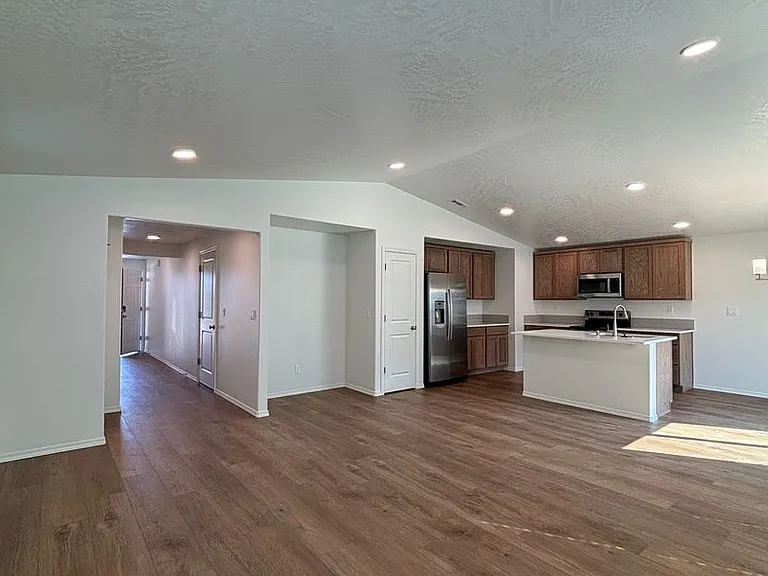 3682 S Quay St — Photo 5