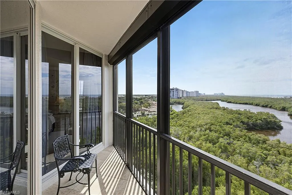 3 bed, 6.0 bath, 2500 sqft, $23,000 — Photo 3