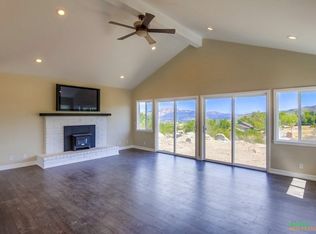 3040 N Victoria Dr, Alpine, CA 91901