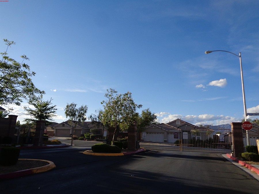 1st image of 5851 Gangplank St