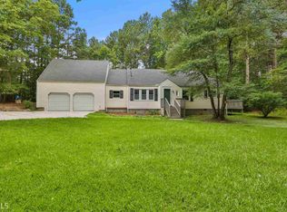 1714 Fischer Rd, Sharpsburg, GA 30277