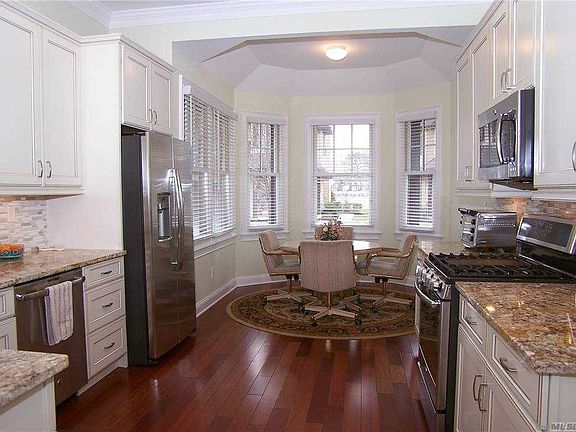 4th image of 17 Alexander Ct