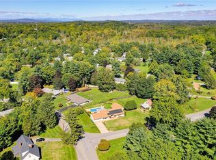 30 Twin Hills Rd, Poughkeepsie, NY 12603