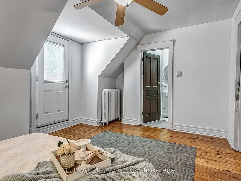 25 Temple Ave — Photo 18