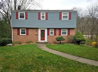 4021 Impala Dr, Pittsburgh, PA 15239