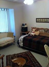 2nd image of 1433 Idlewild Dr