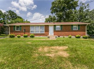 3930 Plantation Dr, Hermitage, TN 37076