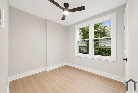 231 E Phil Ellena St — Photo 7