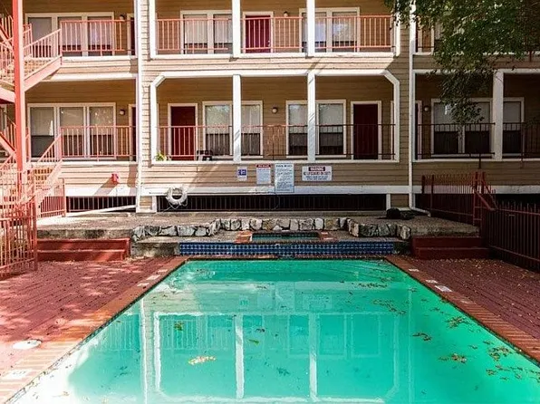 2901 San Jacinto Blvd APT 205, Austin, TX 78705