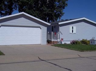4525 Patriot Dr, Bismarck, ND 58503