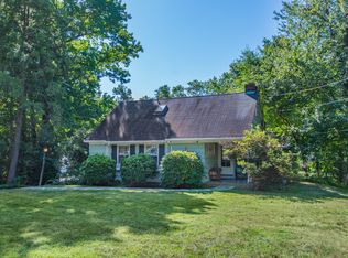 45 Calvert Ave W, Edison, NJ 08820