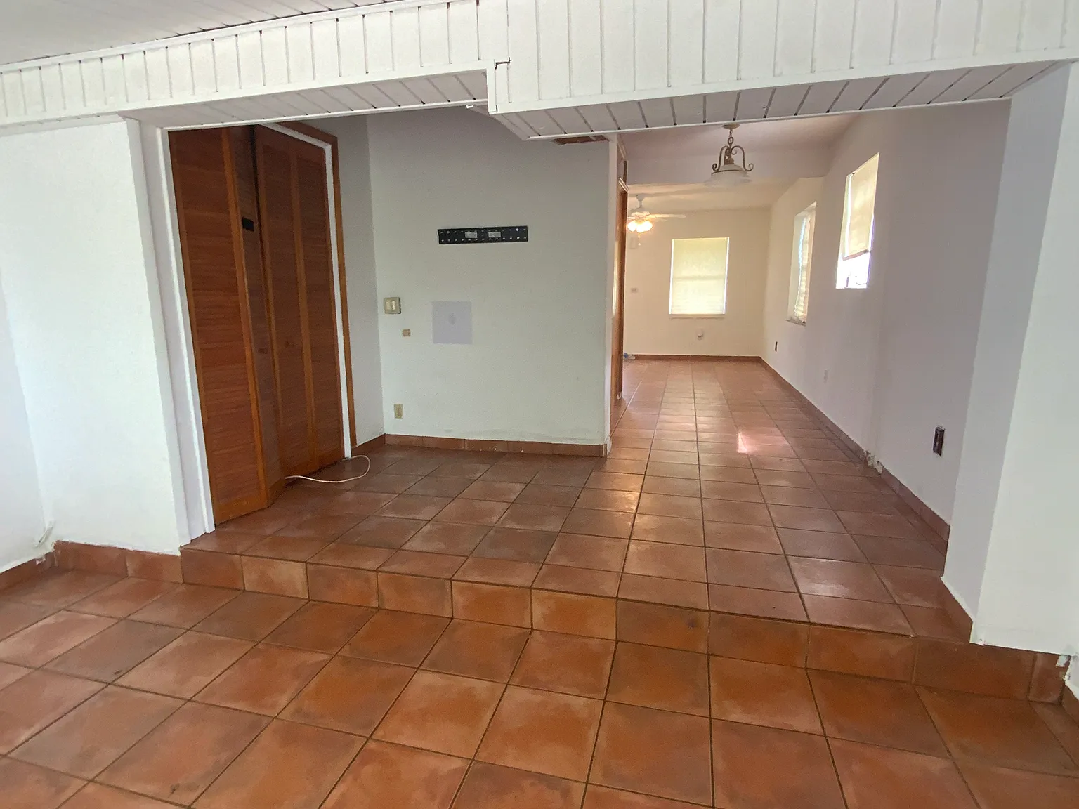 4 bed, 1850 sqft, $3,300 — Photo 4