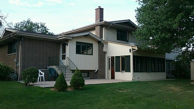 2nd image of 10504 Somerset Dr