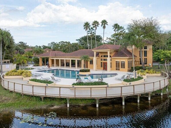 4823 Via Palm Lakes #1322