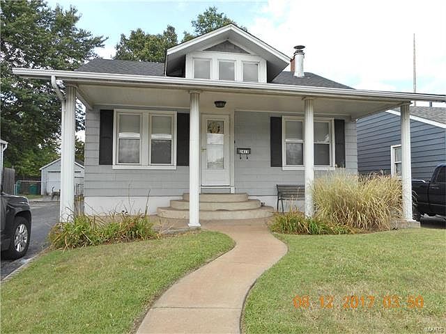 1st image of 2413 Jerden Ave