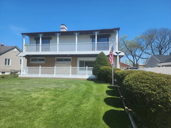 11921 S Lavergne Ave, Alsip, IL 60803
