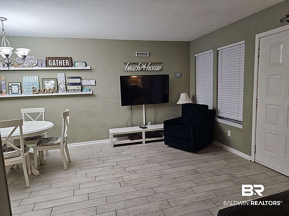 5th image of 952 W Beach Blvd #316