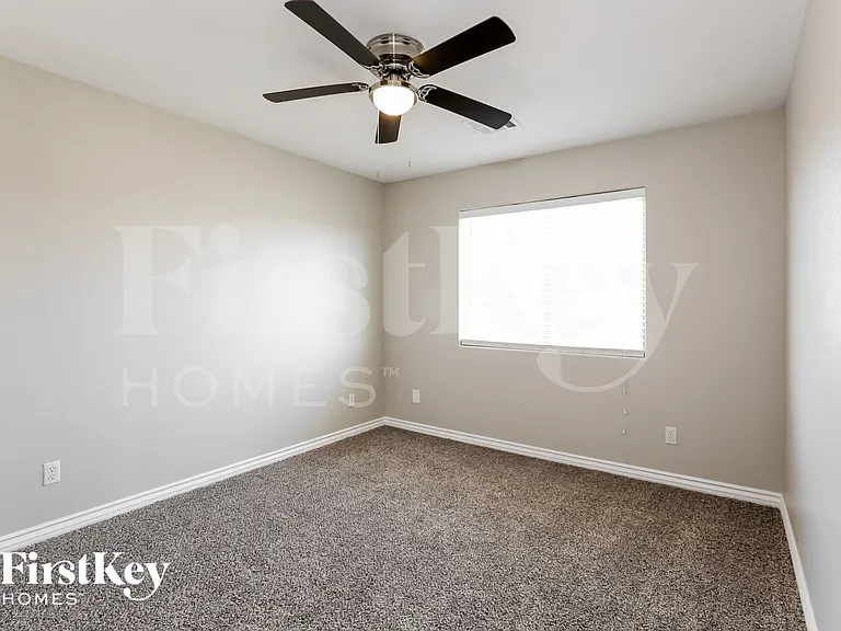 324 Sierra Breeze Ave — Photo 11