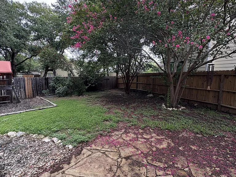 13815 Stone Holw — Photo 29