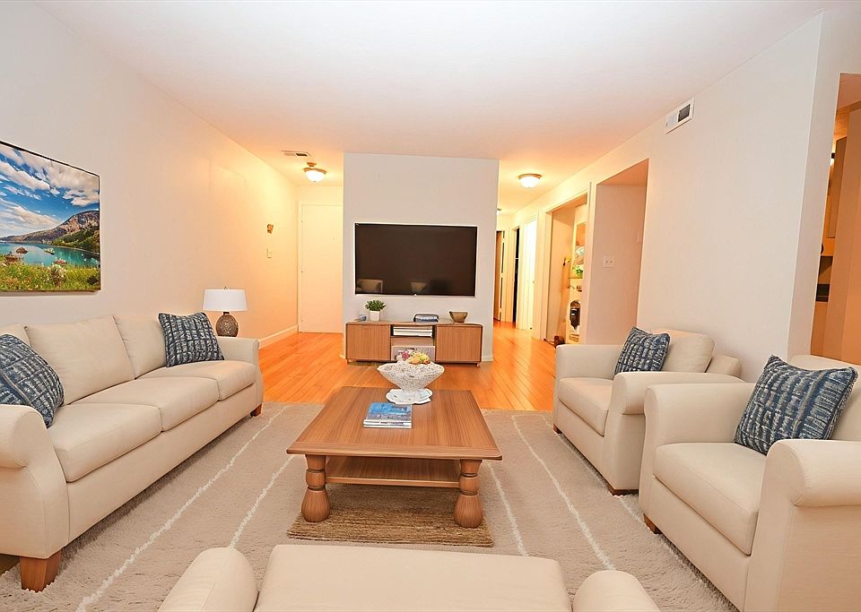 1st image of 25-25R Rockland St #6
