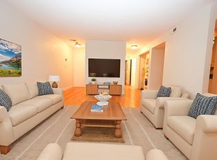 25-25R Rockland St #6, West Roxbury, MA 02132