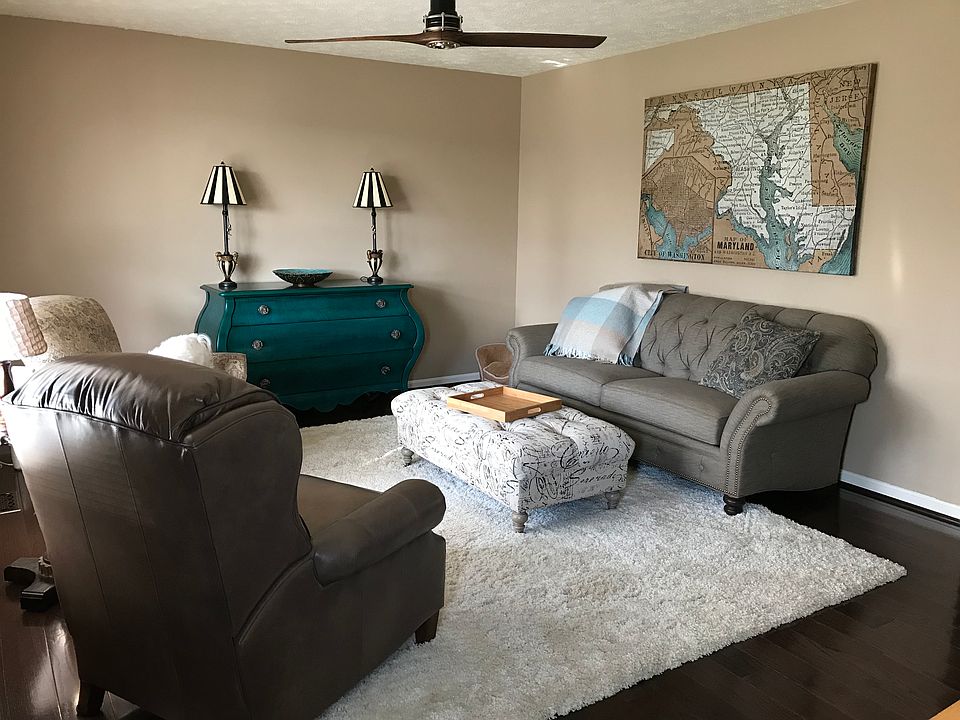 1st image of 40130 Beach Dr