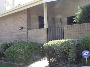 3012 Rustling Leaves Ln, Bedford, TX 76021