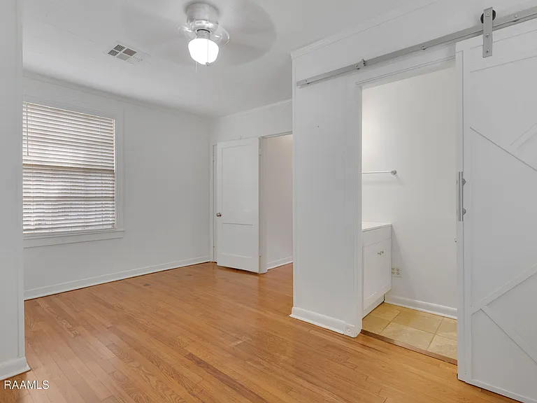 515 Roosevelt St — Photo 11
