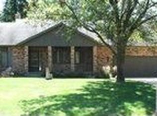 5 E Twin Oaks Est, Sioux Falls, SD 57105