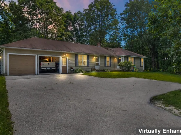 6B Therrien Ave #2, Saco, ME 04072