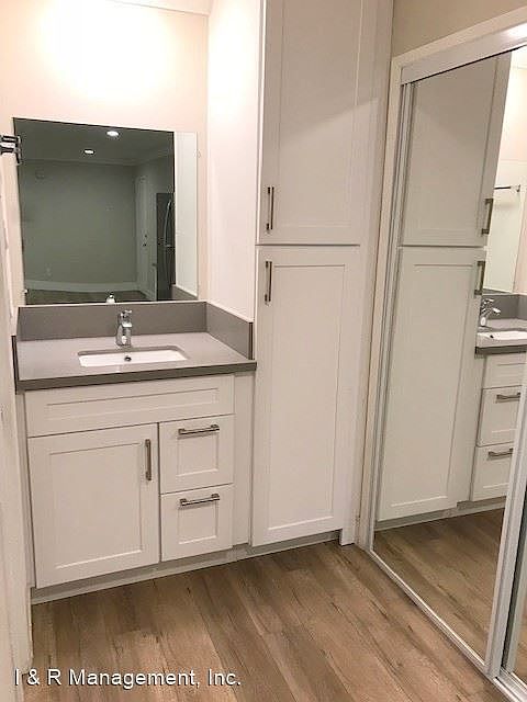 1st image of 13850 Victory Blvd APT 209